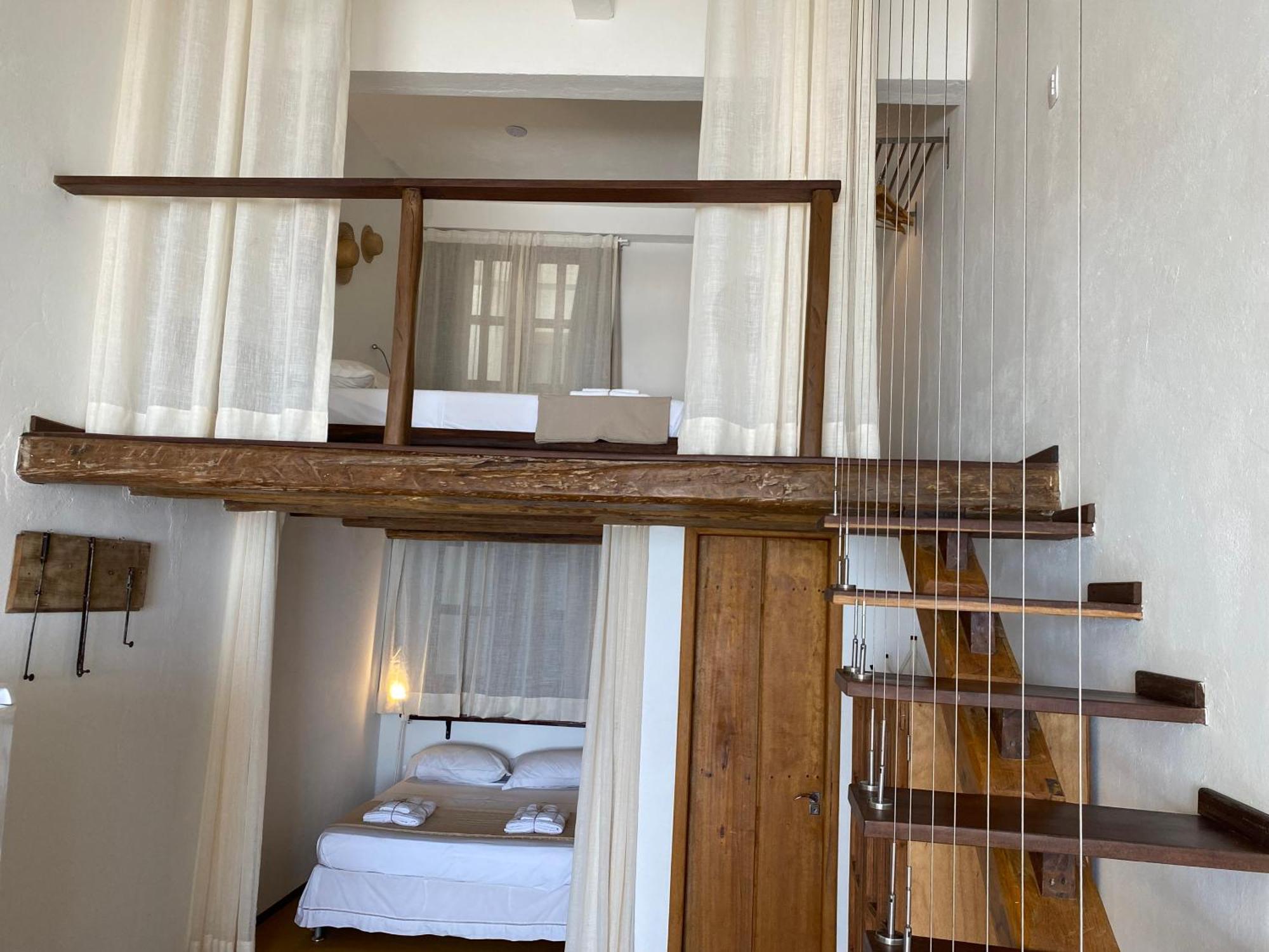 Casa Versace - Colonial House Apartment